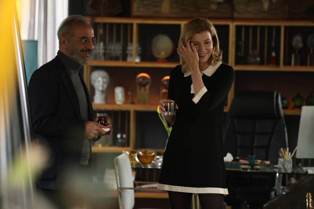 GdYA7kuWQAEIxAF?format=jpg&name=medium