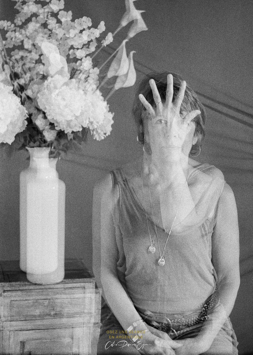 CelineEyes's tweet photo. Test de double exposition en argentique avec Coco, la muse de @thetwoofus.photography. Merci pour la patience 🙏🏼
Argentique avec un Retina Reflex III.
Tireur : @laboajlphotos
#doubleexposure #doubleexposurefilm #doubleexposition #doubleexpositionphotography #argentiquephoto #argentiquephotographie #argentiquephotography #argentiqueisnotdead #argentiquenoiretblanc #argentiquefr #celinepivoine #photographe #2024 #noretouch #retina #retinareflexiii #noiretblanc #modele #studiophoto #montreuil93 #métroligne11
D’autres ici : https://t.co/SwJuVpMGMn