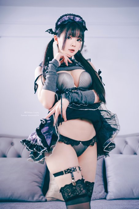 Twitterのコスプレ画像32