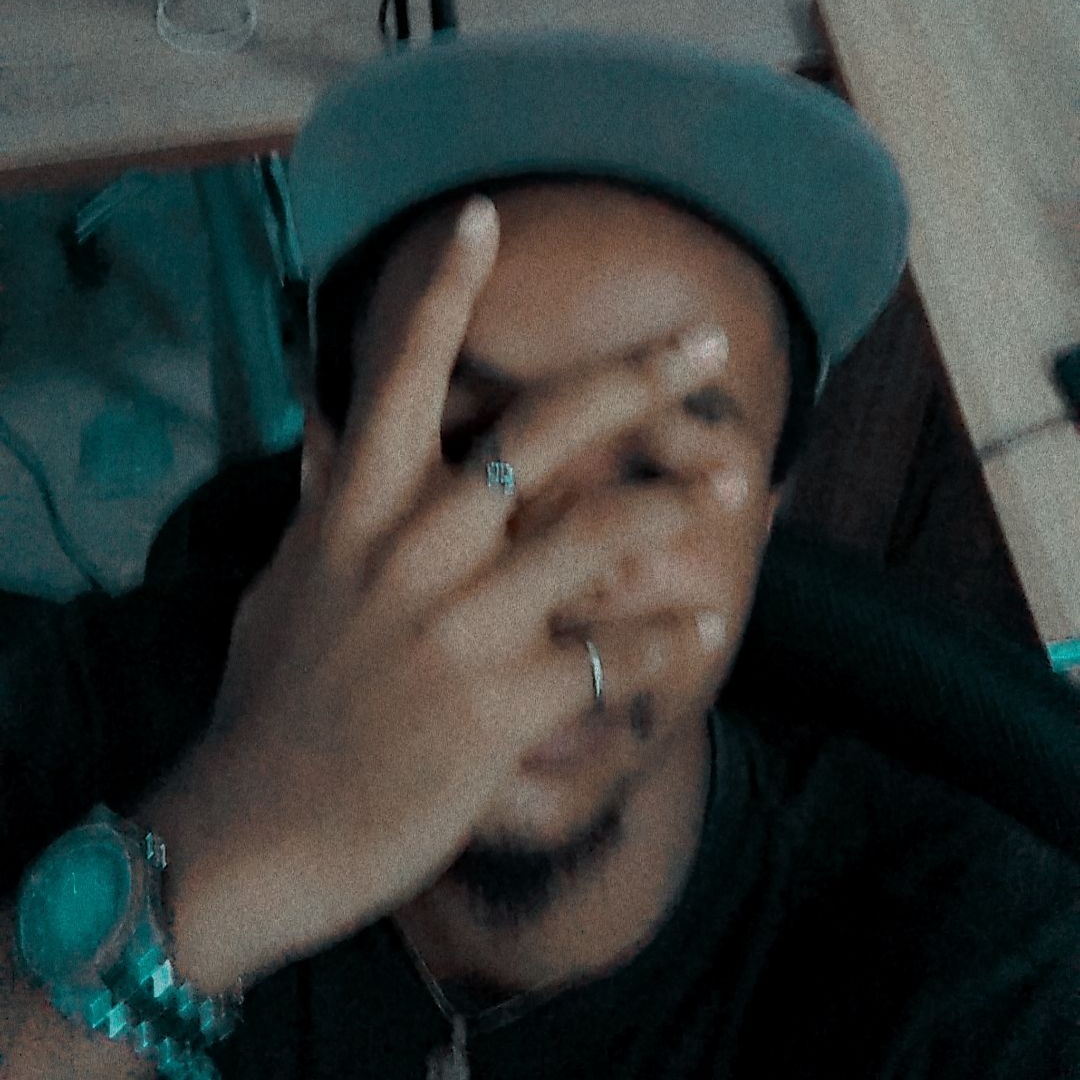 ToyomfonUkoette's tweet photo. I'm One of the Free ones 🧸💜

Presave @Ceesidemusic's #TheFreeOnes here
https://t.co/BtsVFutCxP

#NewProfilePic https://t.co/LEDlaCbCuR