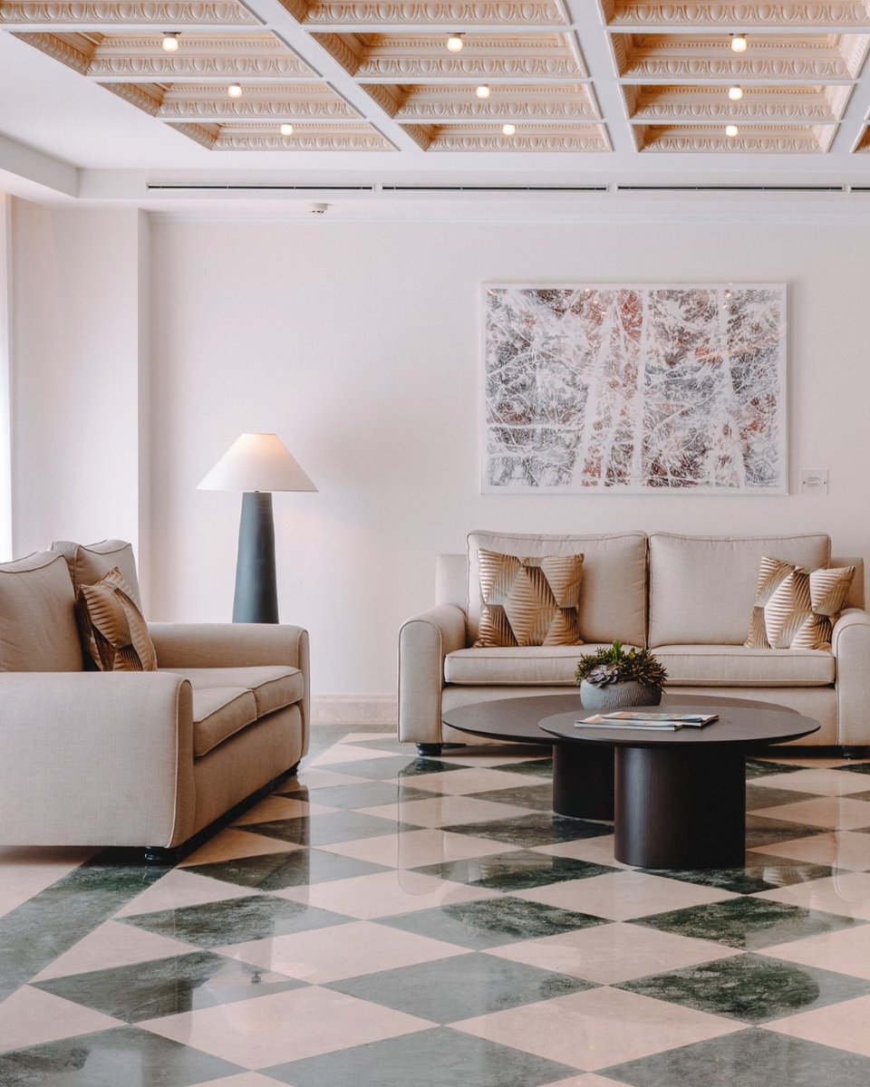 From the moment you step into the lobby of #ElectraPalaceAthens, the essence of luxury blends seamlessly with the warmth of authentic Greek hospitality, making every arrival feel like a celebration🛎️

#ElectraHotels #ElectraExperience #AthensGreece #Lobby #InteriorDesign