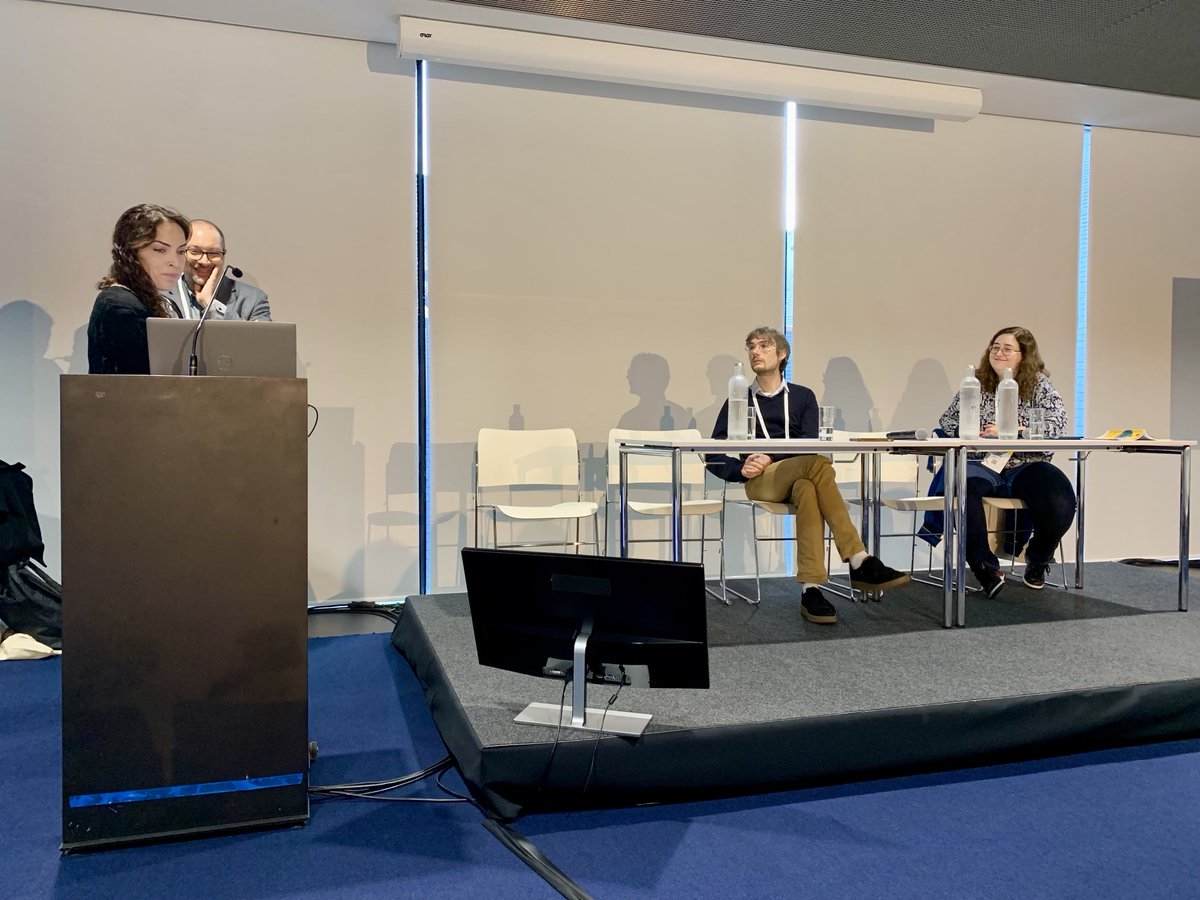 Cléli@ (@clelia2304) on Twitter photo On démarre avec la présidente de session <a href="/DrAidaCancel/">Aïda Cancel 👩🏻⚕️🧠👩🏻🔬</a> <a href="/AssoAESP/">AESP</a> <a href="/CfpNathalie/">Congrès Français de Psychiatrie</a> On démarre avec la présidente de session <a href="/DrAidaCancel/">Aïda Cancel 👩🏻⚕️🧠👩🏻🔬</a> <a href="/AssoAESP/">AESP</a> <a href="/CfpNathalie/">Congrès Français de Psychiatrie</a>