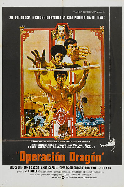 Hoy Bruce Lee cumpliría 84 años. Seguro que estará enseñando Jeet kune do en el más allá.

De su filmografía, recordaremos:

• "Kárate a muerte en Bangkok" (1971)
• "Furia Oriental" (1972)
• "El furor del dragón" (1972)
• "Operación Dragón" (1973)

¿Y a ti cual te marcó?