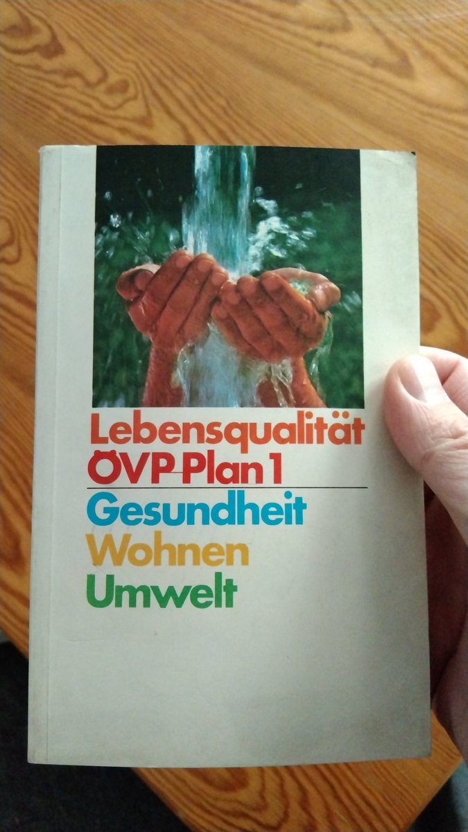 metatektur's tweet photo. @MartinThuer Ein durchaus spannendes Pamphlet, u. a. das Kapitel "Recht auf Wohnen", schon bekannt? https://t.co/uezHkb5b7C