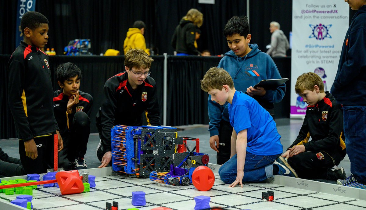 VEXRoboticsUK's tweet image. 👀 UK Teams, we heard you!

You wanted team features on our social pages, and we’re making it happen

📋 Fill out the Introduction Form to get your team in the spotlight! 
👉  buff.ly/3OrUiFT 

Show the community what makes your team unique!

#VEXIQ #VEXV5…