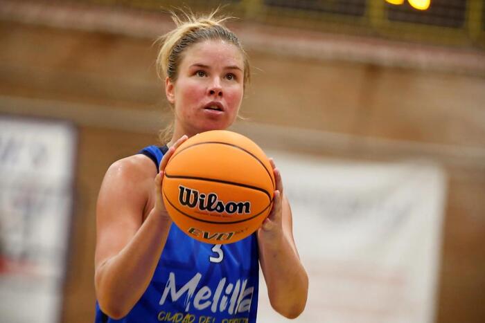 Marita Davydova: “Mi adaptación a La Salle ha sido bastante fácil”
melillahoy.es/marita-davydov…