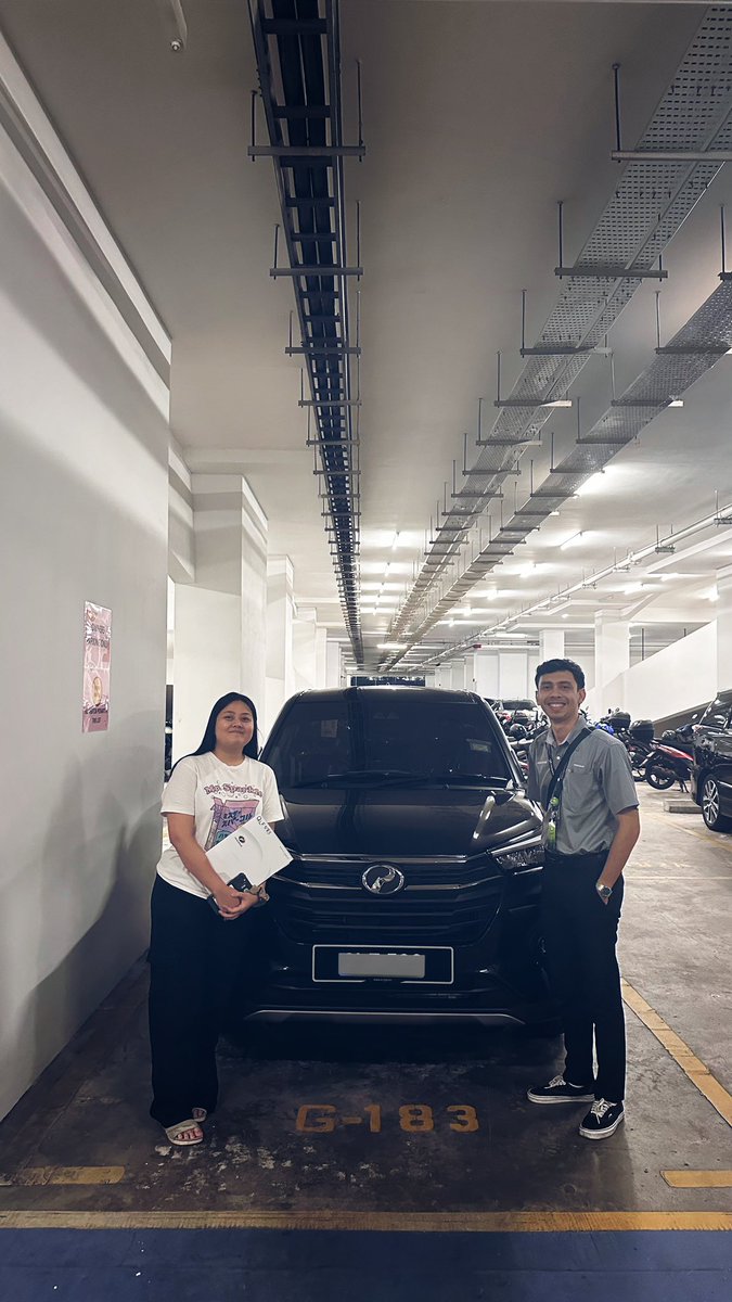 Afqaz's tweet photo. Alhamdulillah selesai deliver Perodua Ativa H ✅

Thank you &amp; Congrats Ms Nadia 🤝🏻

14/11 Loan Approve
25/11 dapat kereta 

Siap ada REBATE RM 1500 lagi sampai hujung tahun ni. Kereta READY STOCK guys!

Berminat boleh direct contact saya 😊

https://t.co/82XxYtkyt8
(Afiq Azizi) https://t.co/yAlJjVeM0a