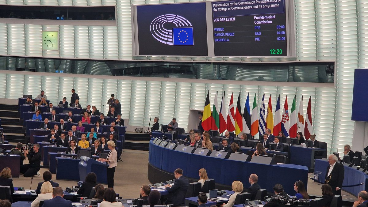 Ursula von der Leyen kündigt an, die EU soll "aus der Mitte heraus" geführt werden. Zugleich hat sie erstmals in der Geschichte der EU einen Postfaschisten zu ihrem Vize ernannt. Normalisierung der radikalen Rechten aus Machtkalkül. Dieser Kommission kann ich nicht zustimmen.