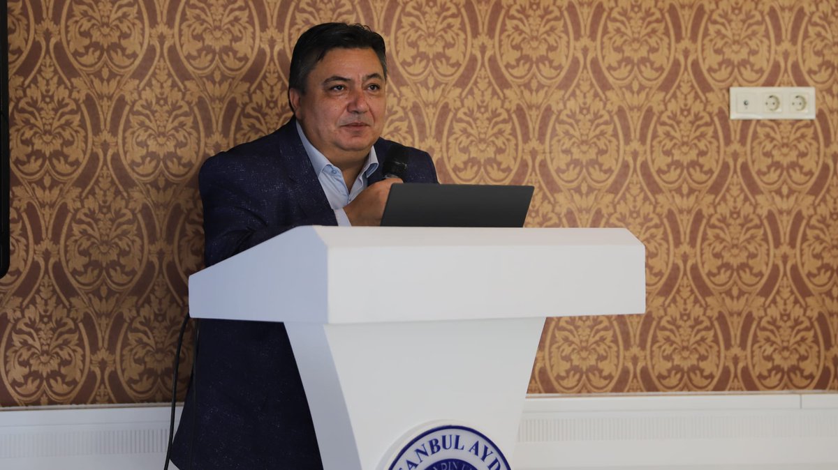 drmaydin's tweet photo. Eğitimden çevreye, sosyal hayattan ekonomik gelişime kadar birçok farklı konunun ele alındığı bu platformda, ilçemizi daha yaşanabilir, sürdürülebilir ve güçlü bir geleceğe taşımak için ortaya konulan fikirler hepimiz için çok değerli. Katılan tüm üyelerimize teşekkürlerimi sunuyorum.

Birlikte Küçükçekmece’mizin potansiyelini en üst seviyeye çıkaracak ve gelecek nesiller için daha iyi bir yaşam alanı yaratacağız. Bu süreçte dayanışma ve iş birliğiyle güzel işler başarmaya devam edeceğiz.

@kemalcebichp 
@Kucukcekmecemiz 
@KCKENTKONSEYI 
@bilkolejleri 
@csuedutr 
@IAUKampus