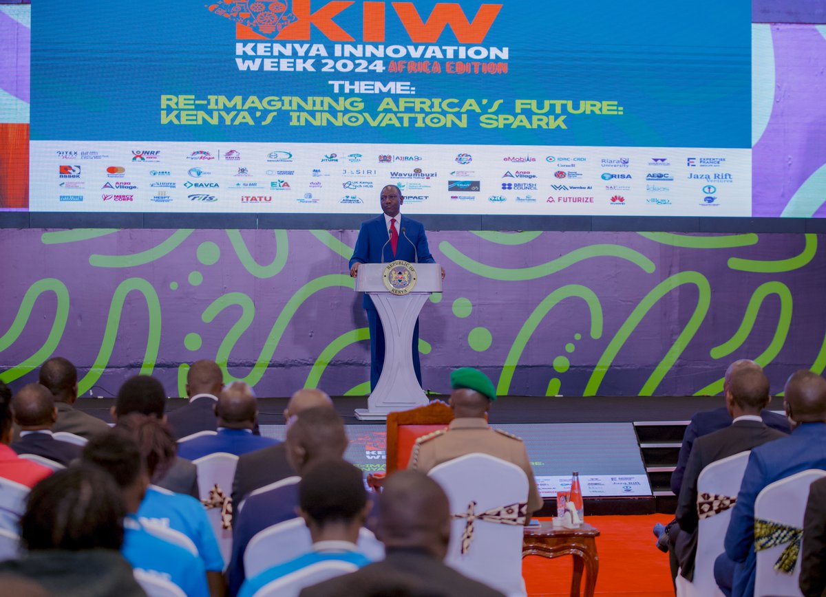KenyaInnovWeek's tweet photo. In the opening ceremony, the President of Kenya, HE @WilliamsRuto, acknowledged that innovation is the driver for sustainable development. 

#KIW2024 #KIWAfricaEdition #AfricaInnovation https://t.co/iUpNHj0lxP
