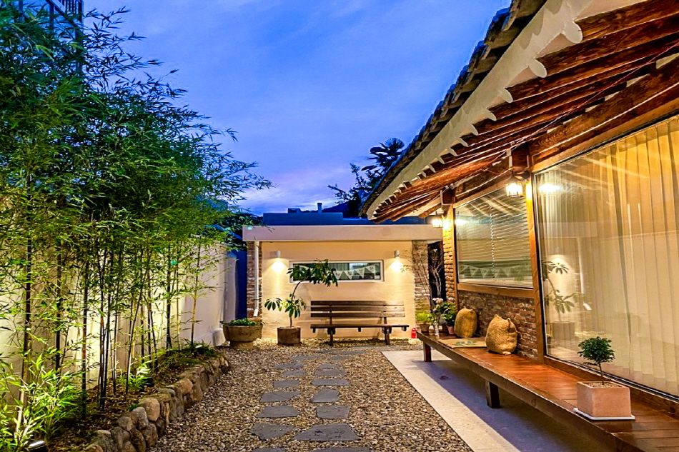 VisitKorea tweet media