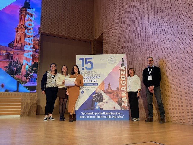 Hospital del Mar (@hospitaldelmar) on Twitter photo Accèssit a la millor comunicació oral al congrés #15EnfermeriaDigestiva
El treball demostra la importància de la consulta infermera d'#endoscòpiadigestiva abans del procediment
#AEEED2024 #endoscopynurses <a href="/EnferDigestiva/">AEEED</a> <a href="/Pgarcimartin/">Paloma Garcimartin</a> <a href="/xavierbessa/">Xavier Bessa</a>
hospitaldelmar.cat/ca/noticies/vi… Accèssit a la millor comunicació oral al congrés #15EnfermeriaDigestiva
El treball demostra la importància de la consulta infermera d'#endoscòpiadigestiva abans del procediment
#AEEED2024 #endoscopynurses <a href="/EnferDigestiva/">AEEED</a> <a href="/Pgarcimartin/">Paloma Garcimartin</a> <a href="/xavierbessa/">Xavier Bessa</a>
hospitaldelmar.cat/ca/noticies/vi…