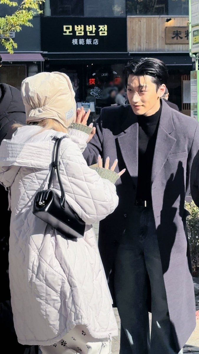 cloudlike_cho's tweet image. 🩰🦷

see u guys in euro next time