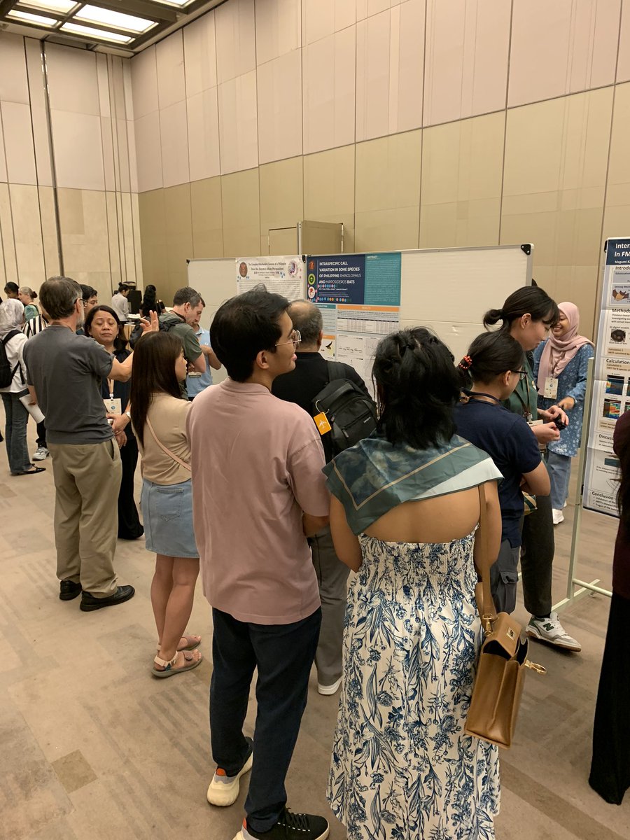 GlobalBatNet's tweet photo. The poster session is happening now!
#SoutheastAsianBatConference #SEABCO #SEABCO2024VN #HoChiMinh #Vietnam #GlobalSouth #Bats #Biology #Conservation #Disease #Ecology #Microbial #Taxonomy #Systematics #Environmental #Education #Bioacoustics #EcosystemService #poster https://t.co/xITXKgRPiH