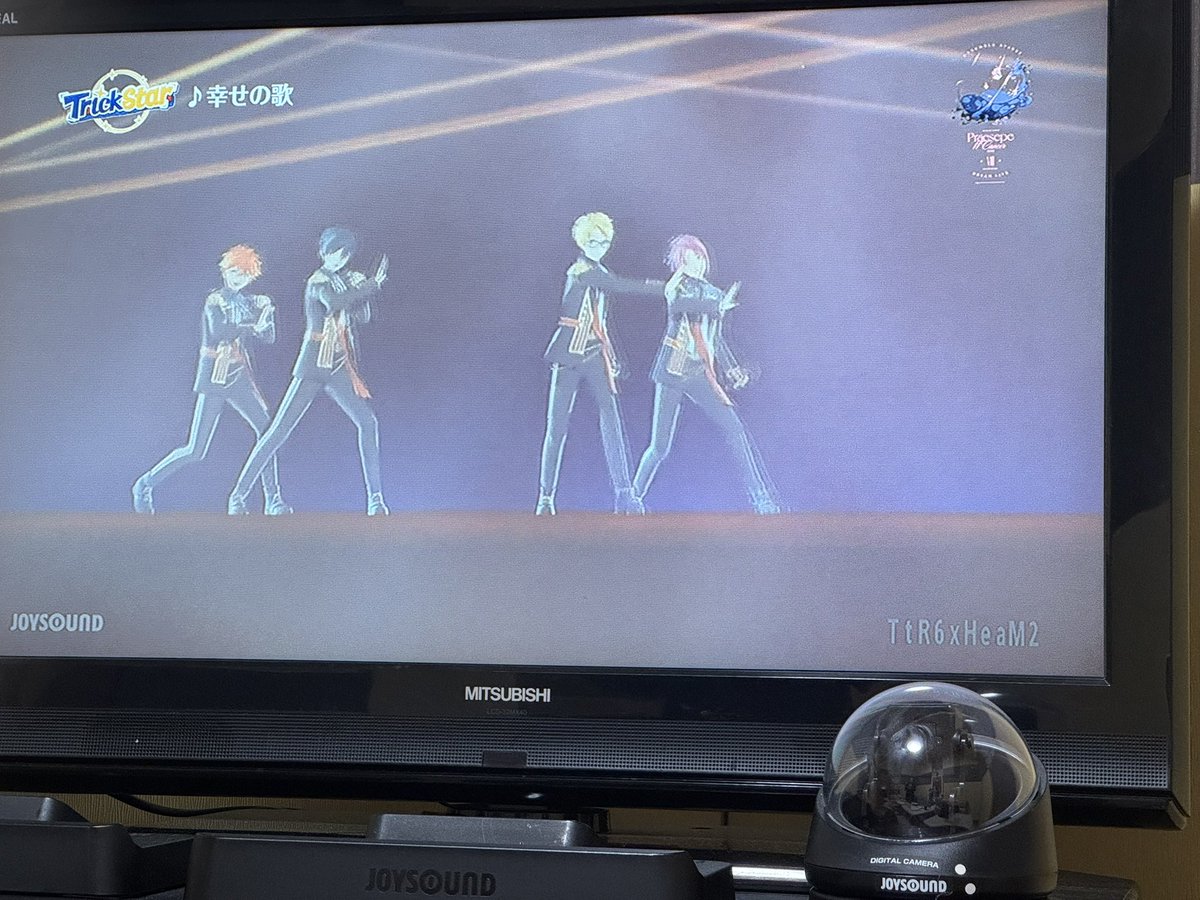 推しの被らない狂ったオタクとのカラオケが最高に楽しいよね💗
５時間半いたけど体感３０分だった笑