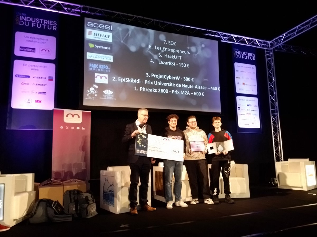 fnolot's tweet image. Félicitations @ecole2600 pour cette victoire au #RhineTech_CTF co-organisé avec @hacksecur_ @universitereims