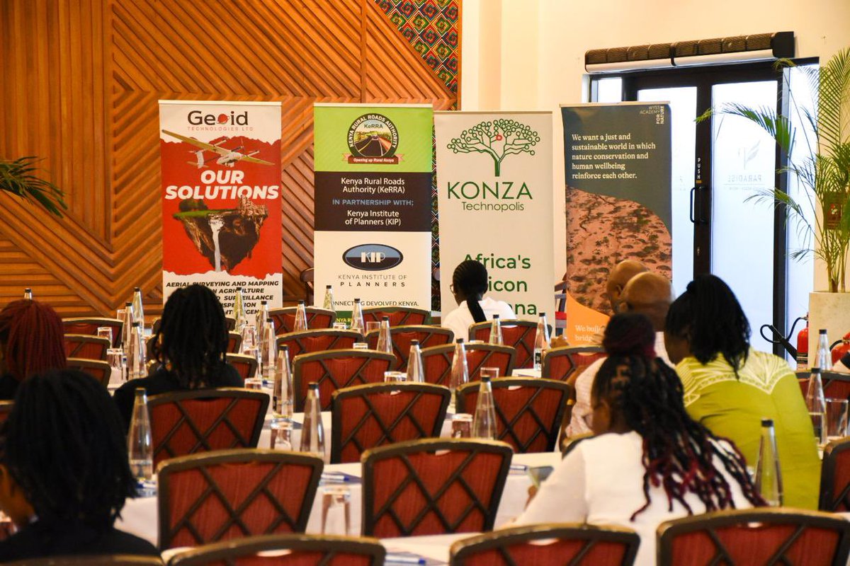 KeRRA_Ke's tweet image. Fruitful conversations at the ongoing KIP conference with speeches from The CS Representative  Director General Physical Planning representing Dr. Peris Mang’ira and KIP President Fawcett Komollo. 

@PLANNINGKe 
#planningsustainableroadnetwork