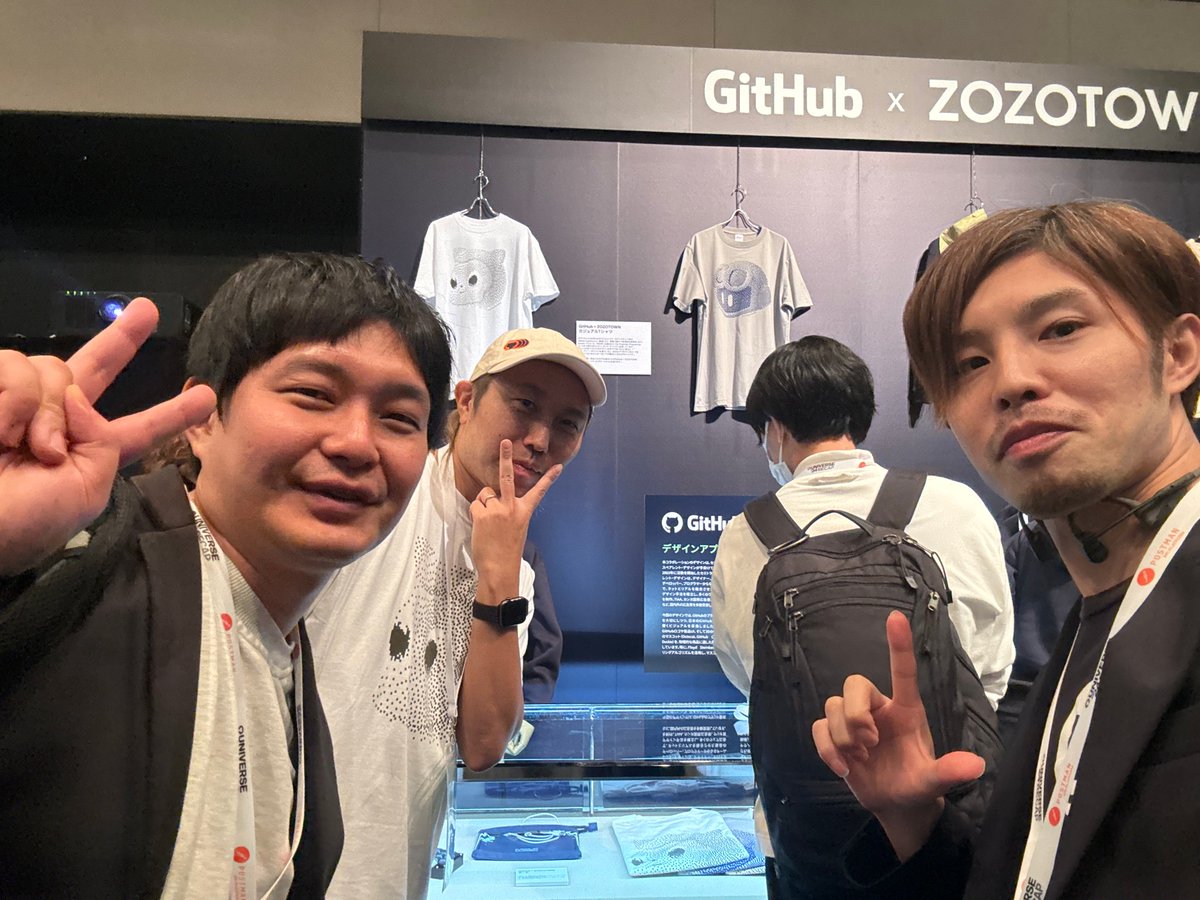 kawamoto_LINER's tweet image. #GitHubUniverseRecap に行ってきました❗️

今日はLINEヤフー DevRelで一緒に活動してる @kozzy0919 さんと✨
ZOZOさん x LINEヤフー な連携でも #GitHub の国内 盛り上げていきたいですね🔥

Microsoft辻本さん、AI MVPで昨日もイベントご一緒してた @BEACH_SIDE さんともパシャリ📸…
