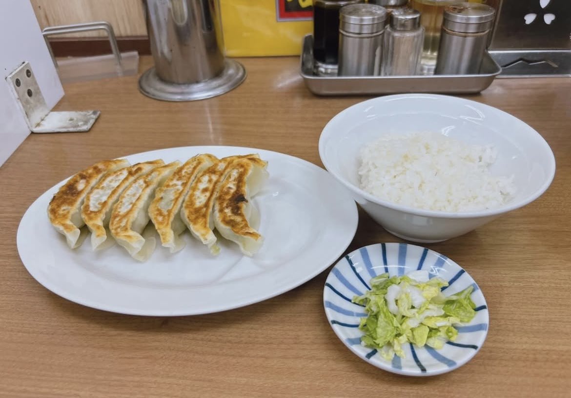 yumeroad_7's tweet photo. らーめん まるとも

味噌タンメン
ネギ
まるともセット https://t.co/DASX7SZNeg