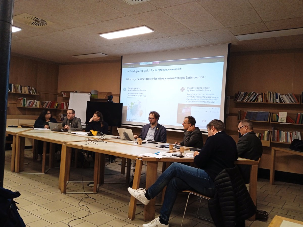 Notre séminaire annuel consacré aux enjeux communicationels de la désinformation s'est terminé hier.
Prochaine étape, la diffusion des enregistrements et la publication des actes (synthèse des interventions)
Merci à tous les participants, intervenants, partenaires.