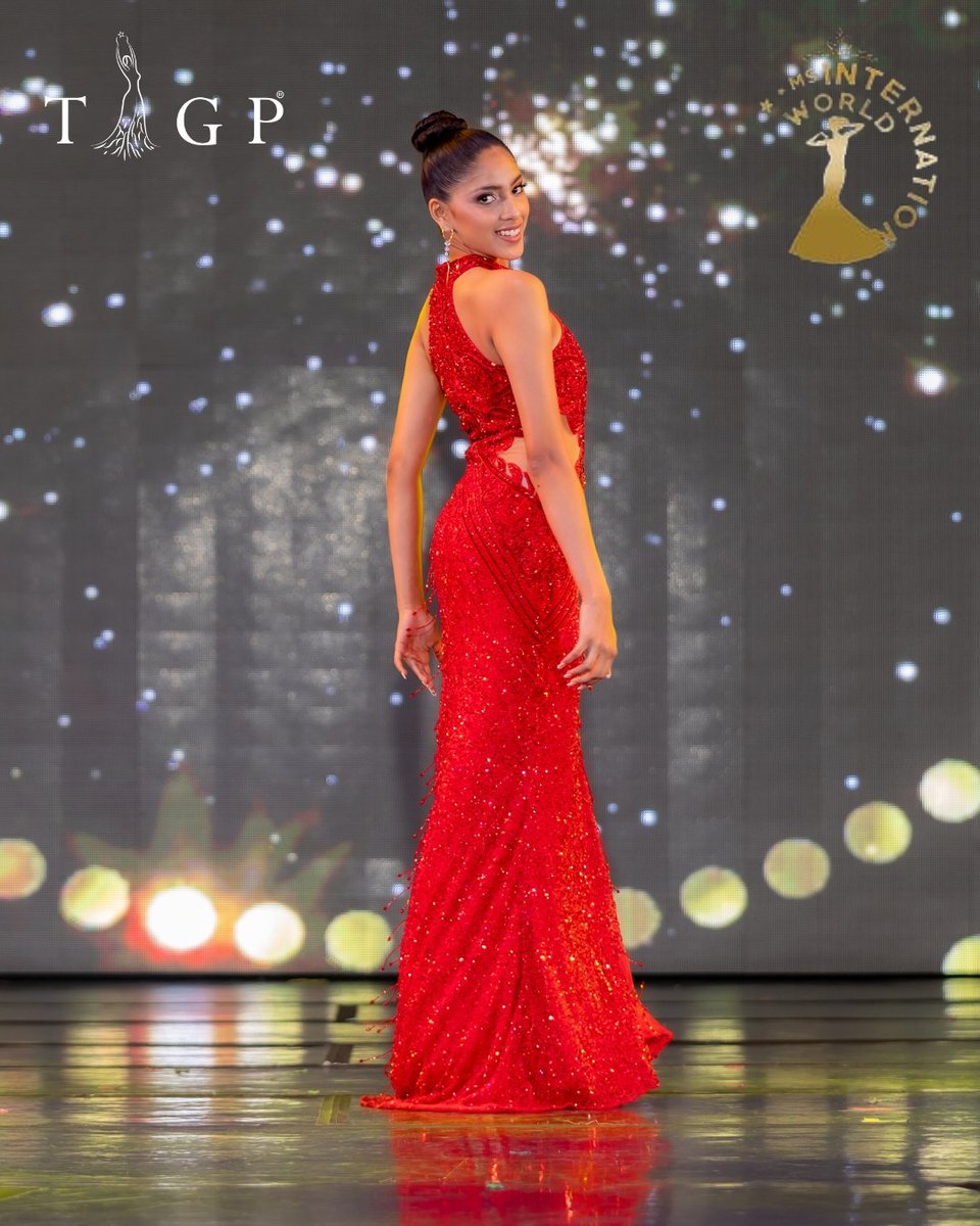 TheIntlGlamProj's tweet photo. Grace, elegance, and global glamour 🌍✨ 
Presenting the stunning our TIGP®️ Queens on Ms. International World in their exquisite evening gowns, radiating confidence and beauty in the Evening Gown Competition👗
Each one represents the essence of their beauty💃👑 https://t.co/M2sDejGluh