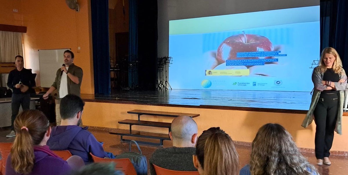 📢 El pasado lunes 25 de noviembre llevamos a cabo una enriquecedora intervención con docentes sobre dolor infantil en el Colegio Fundación Unicaja Rosario Moreno (Málaga). 🌟
Seguimos acercando el conocimiento científico a la sociedad.
<a href="/FundUnicaja/">Fundación Unicaja</a>