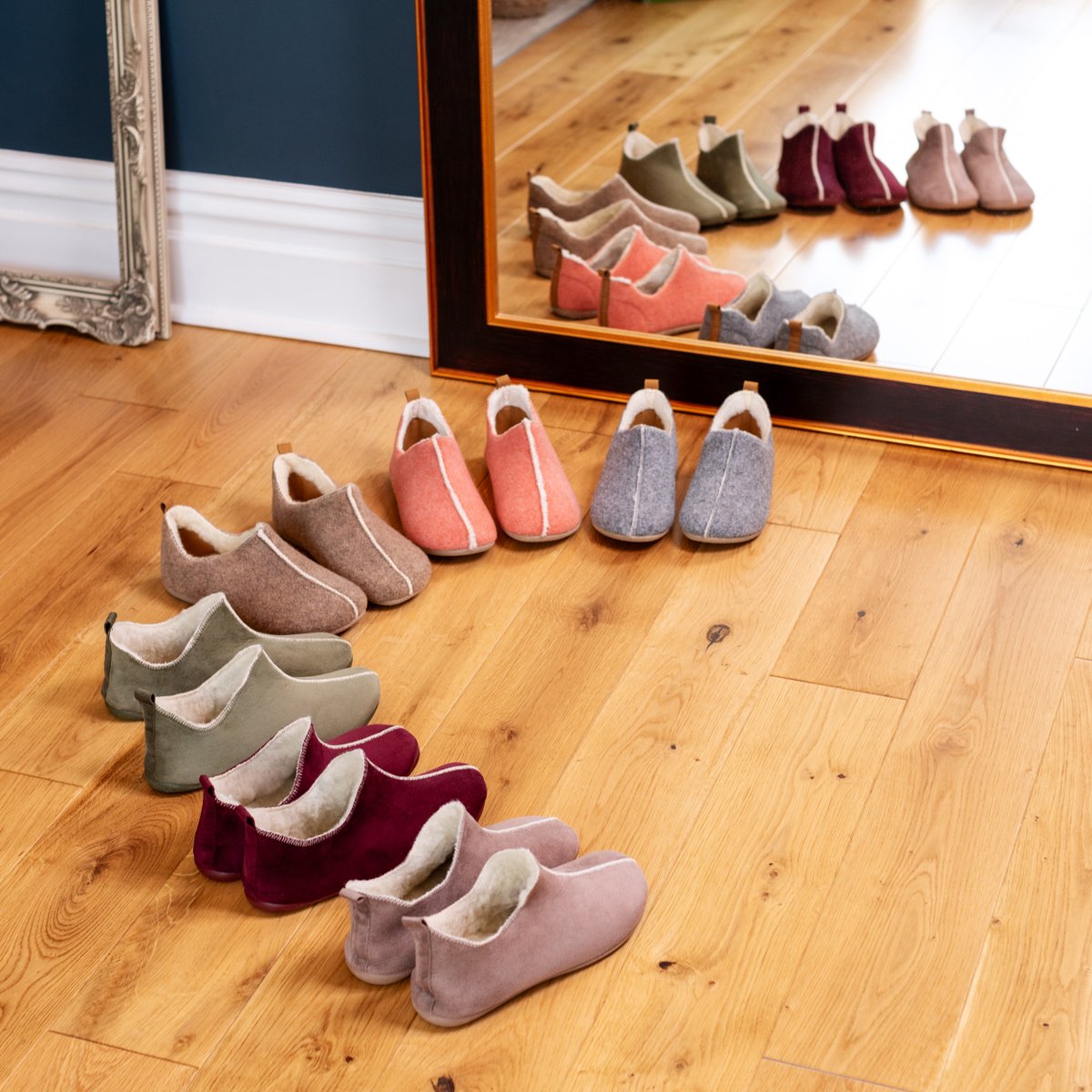 🚨 Black Friday Starts at Midnight! 🚨
SnugToes’ coziest styles will be on sale starting 12:00 AM tonight!

Get ready to shop: snugtoes.com
#BlackFridayCountdown #SnugToes #heatedslippers