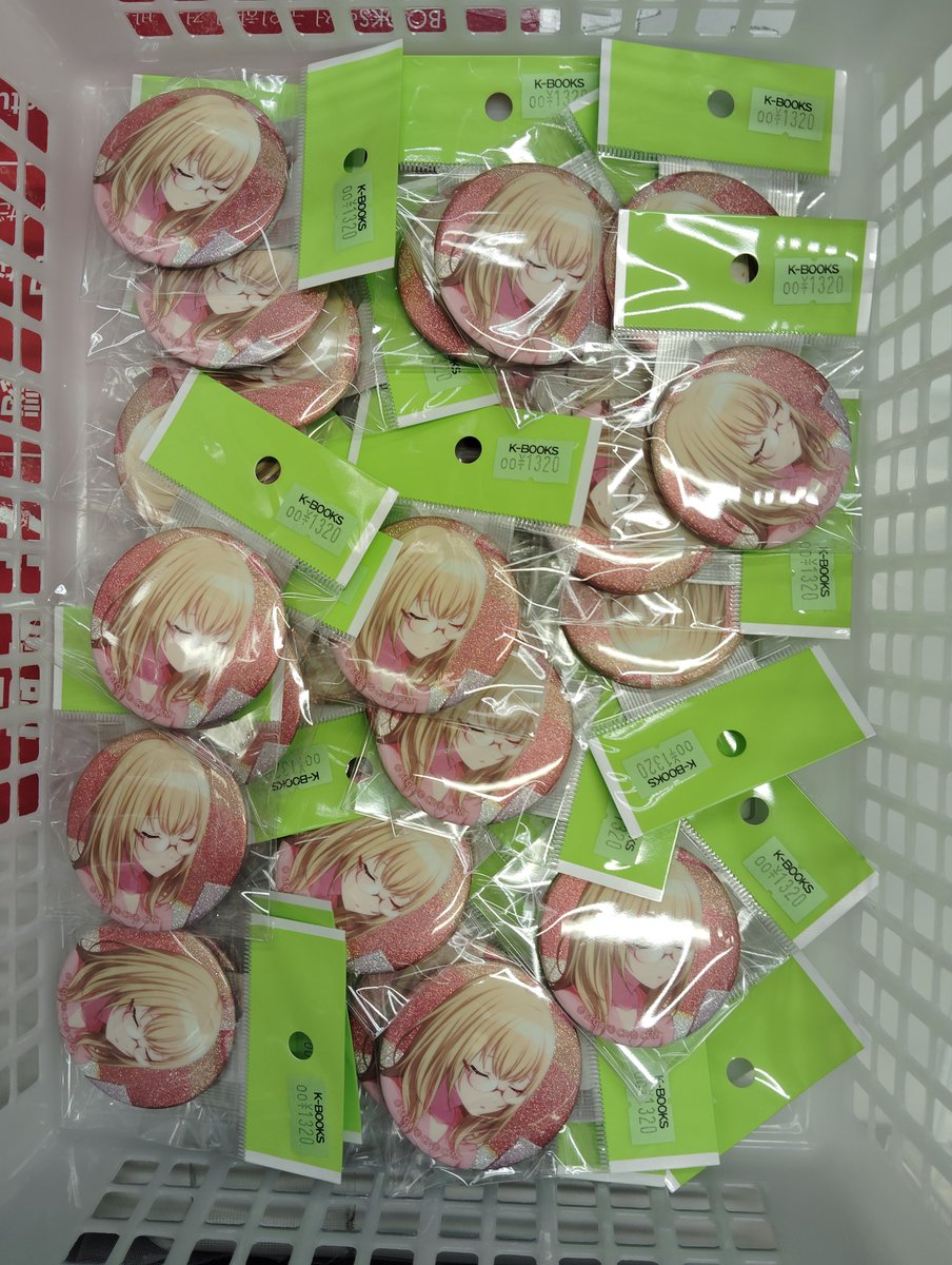 入荷情報】 プロジェクトセカイ グリッター缶バッジ 小豆沢こはね 大量