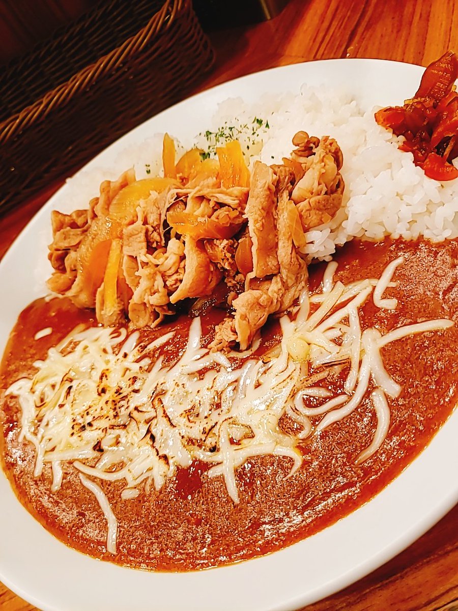 PeyoungSaikyo's tweet photo. SPICE FACTORY 大崎店
090-9140-1794
東京都品川区大崎1-21 JR大崎駅 南改札 Dila大崎
https://t.co/N0RH8EEyLA
食べログ評価:3.38
#歩く食べログ
#食べログ
#飯テロ
#SPICEFACTORY
#大崎
#カレー
#大崎グルメ
#大崎カレー https://t.co/FNNGa5kRLN