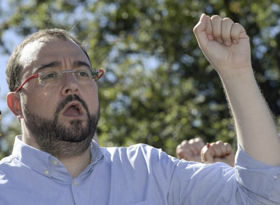 GuillerCil's tweet image. #HECHOS, ABarbón💙💛
#SocialismoEsMiseria