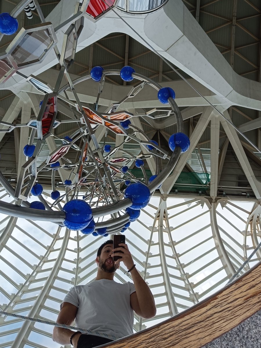 Disfrutando como un niño en <a href="/CACiencies/">Ciudad Artes Ciencia</a> 😁
Lugares como este demuestran que la ciencia es entretenimiento, y que existen muchas formas de aprender
---
Enjoying like a kid in <a href="/CACiencies/">Ciudad Artes Ciencia</a> 😁
Places like this show that science is entertainment, and there are many ways of learning