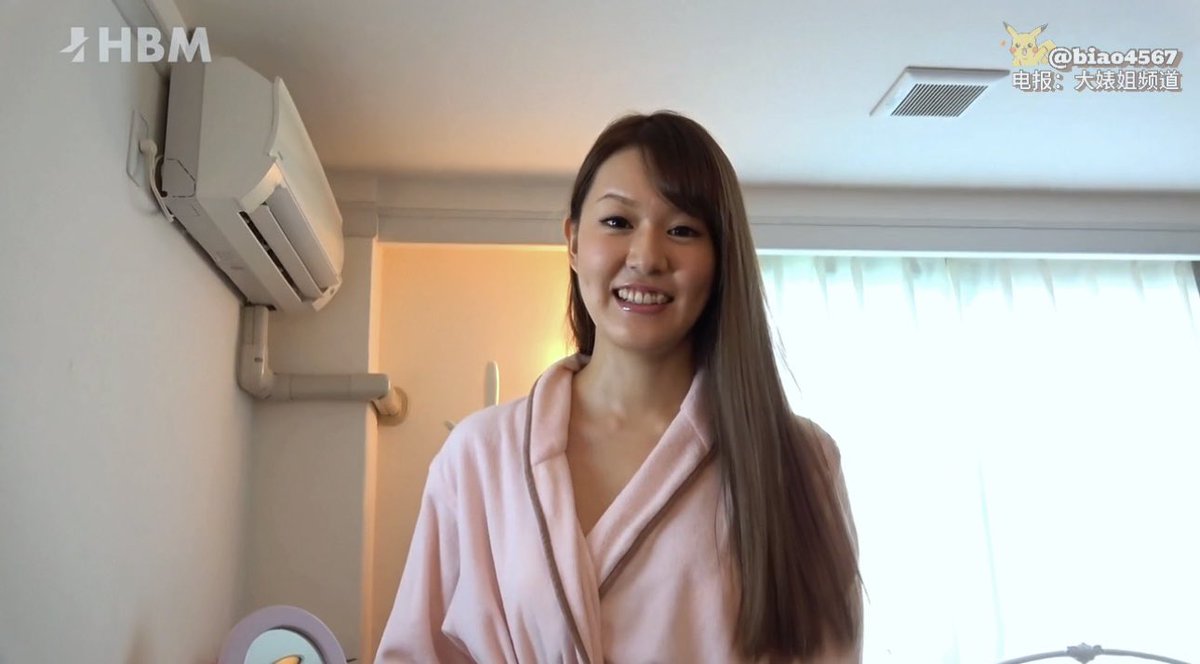 妹子大高个笑容甜美，奶子超大🔥

脸上还有酒窝，床上功夫一流，取精小能手，你能坚持多久不射
@RLWJ_kuking @JWCJ_kuxs https://t.co/6QMaQuXcI8