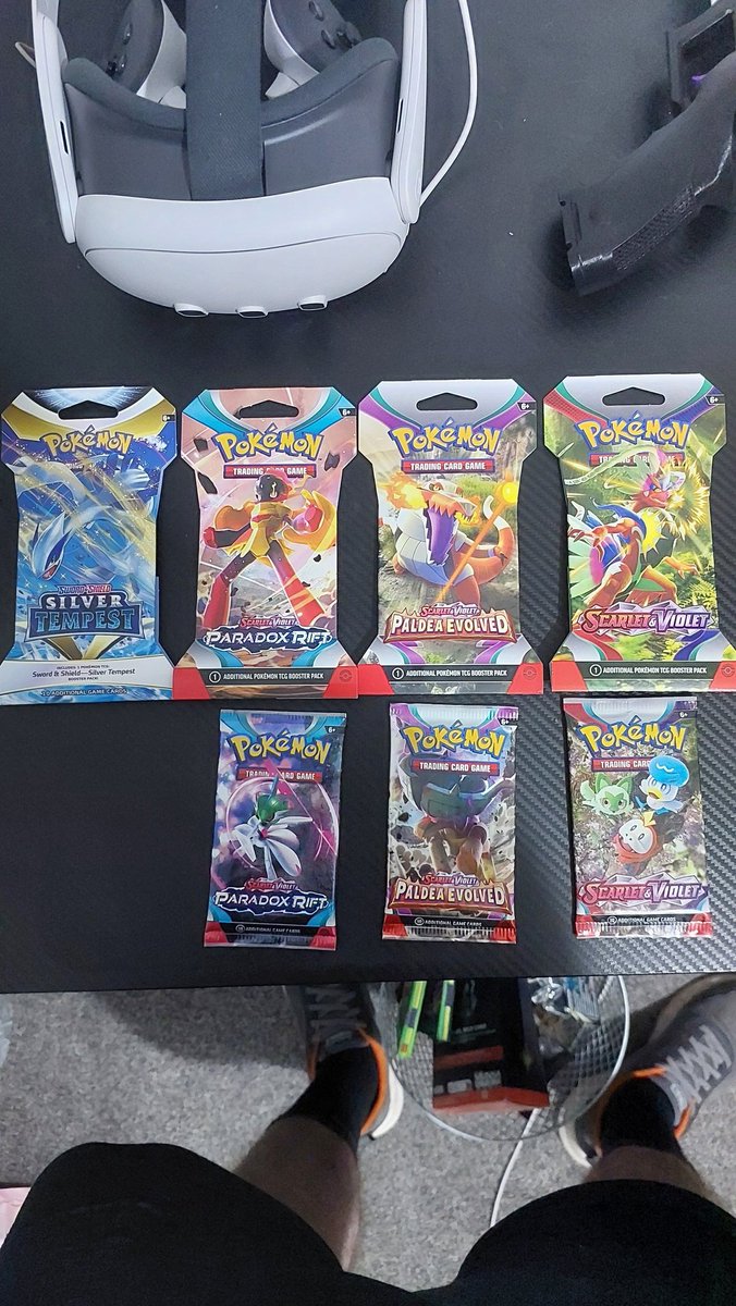 Only managed to get through 1 set of the cards tonight as Tekken 8 decided to give me grief and not display on stream, so I had to emergency resort to playing OW2 again 😨

5 Wins - 3 Losses later and I remember the stress this game caused me 😅