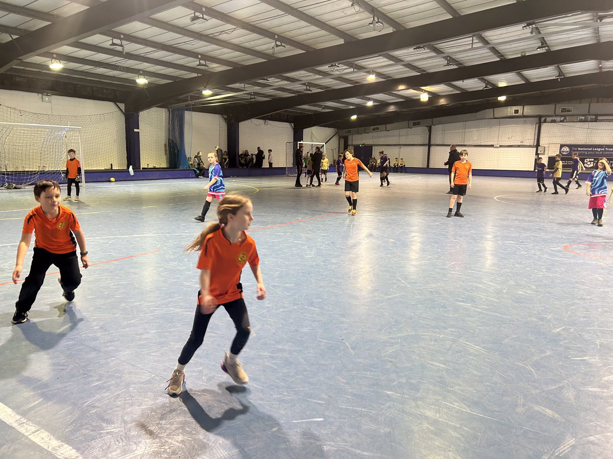 wellbeingGayton's tweet photo. A great morning playing Futsal with many other primary schools…Well Done Gayton Y5 for some superb football and team spirit. Pleasure to be part of this event. Thanks to Barry for coaching and to all involved in organising . ⚽️👏 @GaytonPrimary @WirralSG @TRFCCommunity https://t.co/fKC9uM16Ga