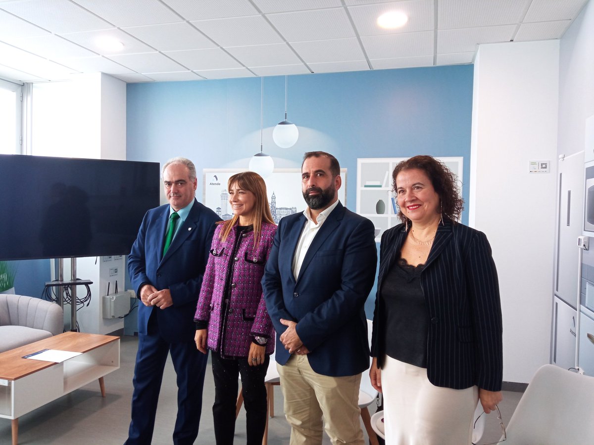 🫂<a href="/Atende_/">Atende_</a>, la filial de <a href="/Clece_/">CLECE</a>, y la <a href="/InfoUMA/">Universidad de Málaga</a> firman un convenio de innovación de los Servicios Sociales. 

🏠 Inauguran un aula-laboratorio en <a href="/FEST_UMA/">@FEST_UMA</a> que mejore la vida de las personas mayores, con el desarrollo de sistemas inteligentes y la formación de estudiantes.