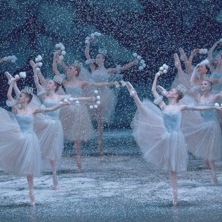 dreamyyarchive's tweet photo. the nutcracker 🩰 https://t.co/tVLnf7rGYV