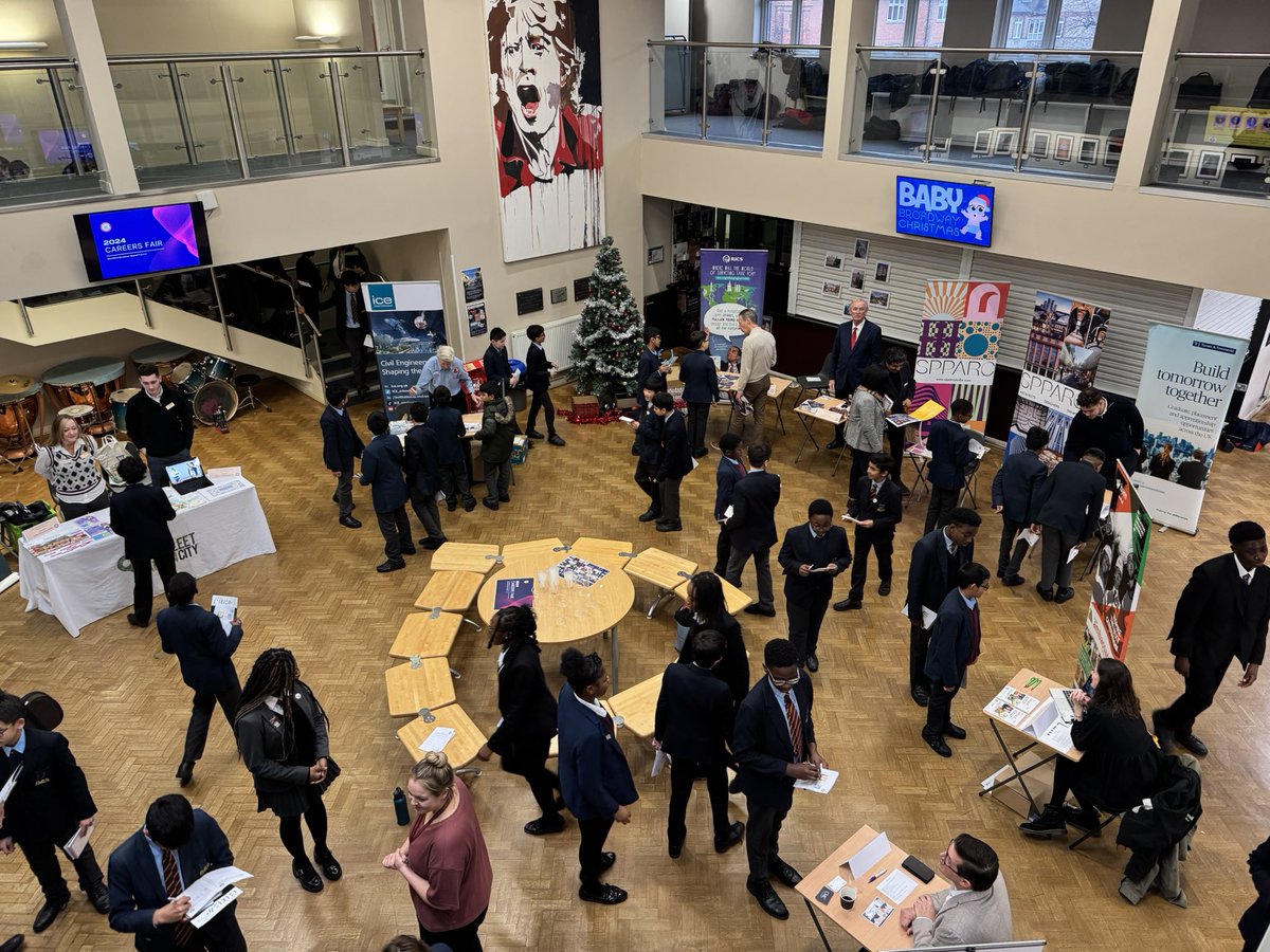 GeogAttwell's tweet photo. The DGS annual Careers Fair is in full swing @DartfordGS. Thank you to all the Old Dartfordians and Delegates who have kindly given their time to benefit our students today 🙏. https://t.co/EVQwSf3XvI