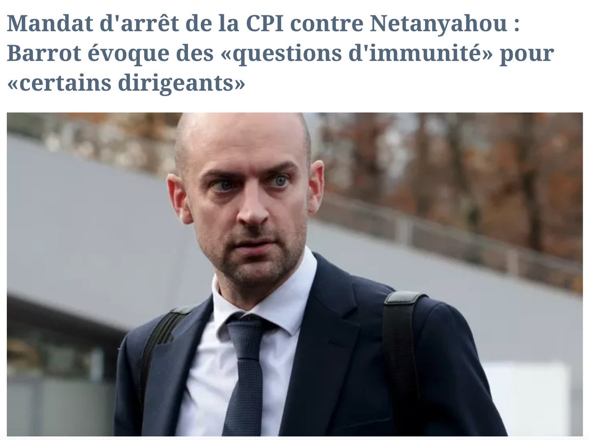anatolium's tweet photo. Contrairement à ce qu'affirme M. Barrot, le Statut de Rome créant la Cour pénale internationale exclut explicitement toute forme d'immunité pour les dirigeants suspectés de crimes de guerre, crimes contre l'humanité et crimes de génocide.

La répression de ces crimes fait partie du jus cogens et les immunités relatives aux chefs de l'Etat d’Etat tiers mentionnées par l'article 98 ne sont pas applicables dans notre pays, la jurisprudence française considérant que ces crimes ne pouvaient faire partie des "fonctions officielles" d'un chef d'Etat.
 
S'il en allait autrement, M. Poutine - qui fait l'objet d'un mandat d'arrêt de la CPI - et M. Al Assad - qui fait l'objet d'un mandat d'arrêt français seraient tout aussi protégés que M. Netanyahou de toute poursuite.

Il n'y a, aujourd'hui, en droit français et selon ses propres juges, aucune incompatibilité entre nos obligations internationales et l'exécution du mandat d'arrêt visant M. Netanyahou.

Et M. Barrot le sait.