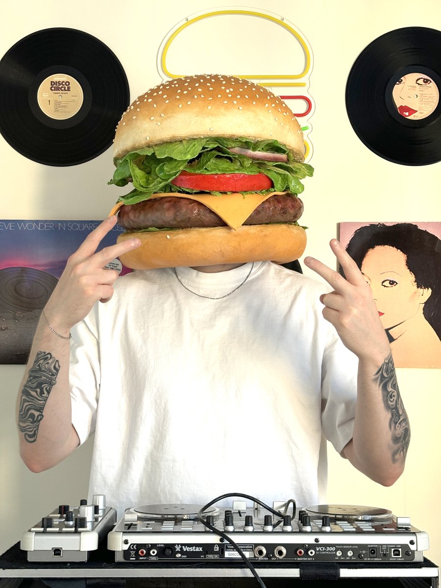 New Hamburger mask for DJ. Materials: FOAM IT IIIb silicone, fabric, latex. Painted: MEL PAX USA, Skinillustrator. Sculpting, molding, casting, painting by Vlad Taupesh