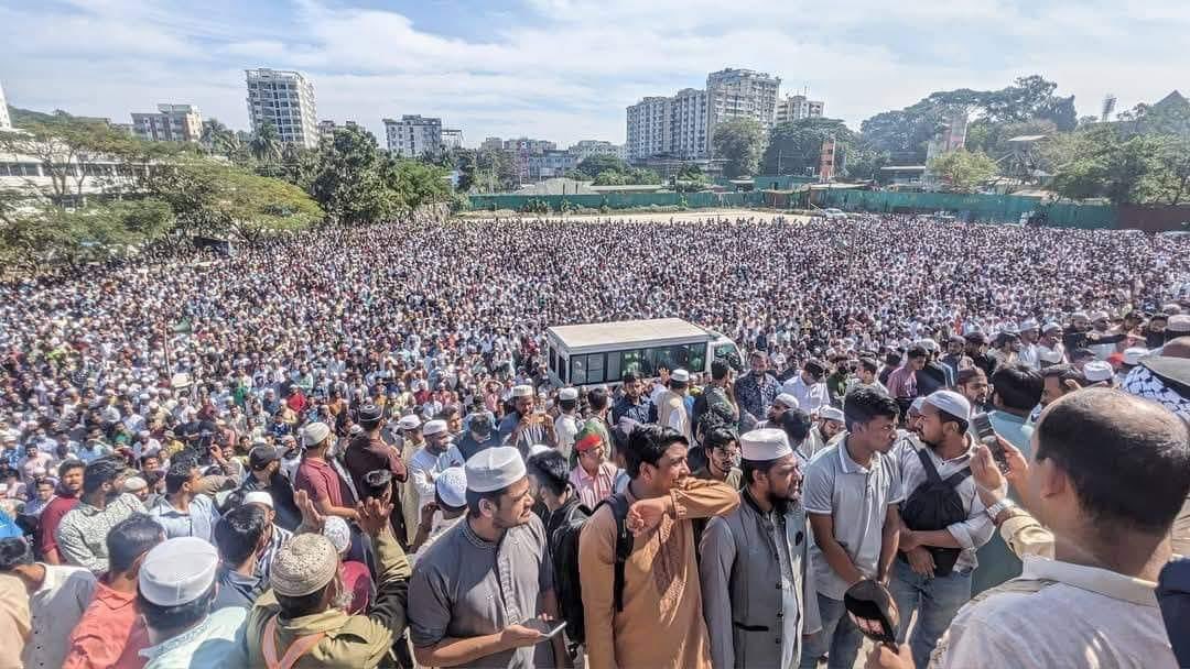 DillyHussain88's tweet photo. Farewell Saiful bhai, may Allah (swt) have mercy on your soul and accept you into paradise among the ranks of the martyrs, ameen.

Your death was the wake up call Bangladesh and Bangladeshis needed to the enemy within. https://t.co/hJCmnsArj7