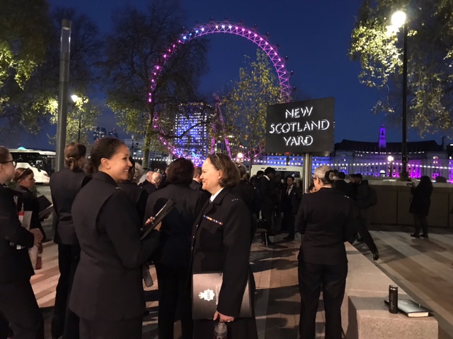 Metropolitan Police Choir tweet media