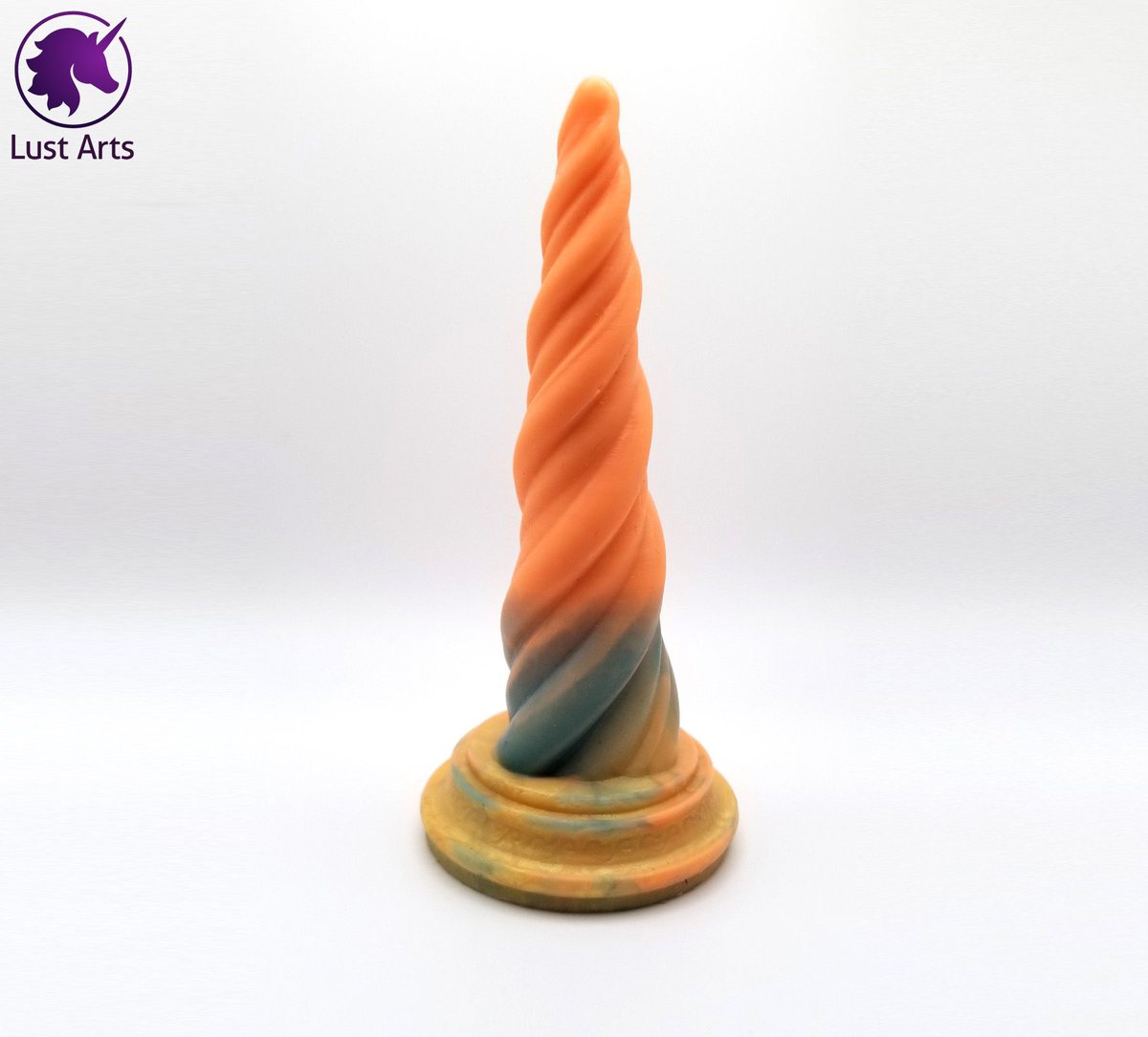 Lust Arts tweet media