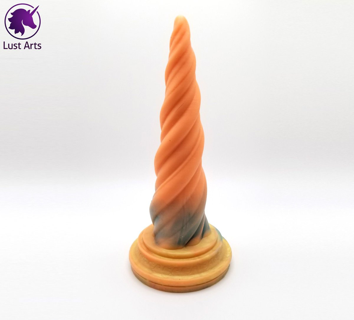 Lust Arts tweet media