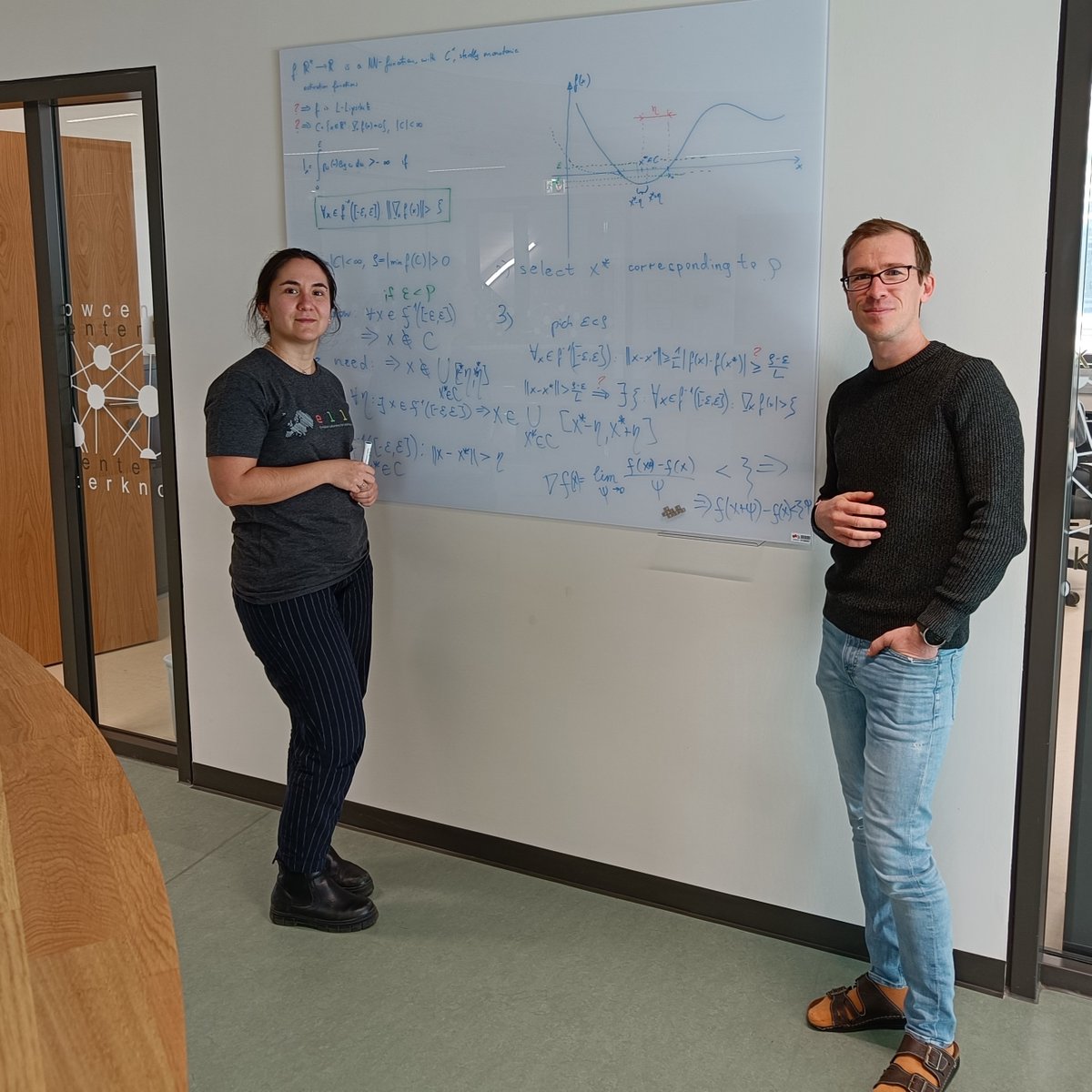 Know Center (@know_center) on Twitter photo Advancing #AIResearch at KC: <a href="/LinaraAdylova/">Linara</a> (<a href="/ruhrunibochum/">Ruhr-Universität Bochum</a>) spent 3 months with us through an <a href="/HorizonEnfield/">ENFIELD - AI Network of Excellence</a> open call to explore information-theoretic properties of #NeuralNetworks, #LatentSpaceGeometry & generalization performance to enhance our understanding of #DeepLearning Advancing #AIResearch at KC: <a href="/LinaraAdylova/">Linara</a> (<a href="/ruhrunibochum/">Ruhr-Universität Bochum</a>) spent 3 months with us through an <a href="/HorizonEnfield/">ENFIELD - AI Network of Excellence</a> open call to explore information-theoretic properties of #NeuralNetworks, #LatentSpaceGeometry & generalization performance to enhance our understanding of #DeepLearning