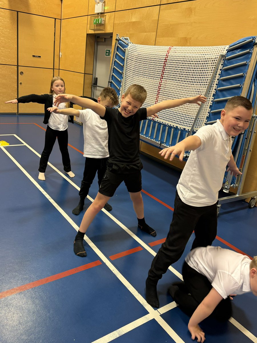 Room 3 are having a great time building their teamwork skills at their Tae Kwon Do session this morning! 🥋#aiminghigh #itsSLC