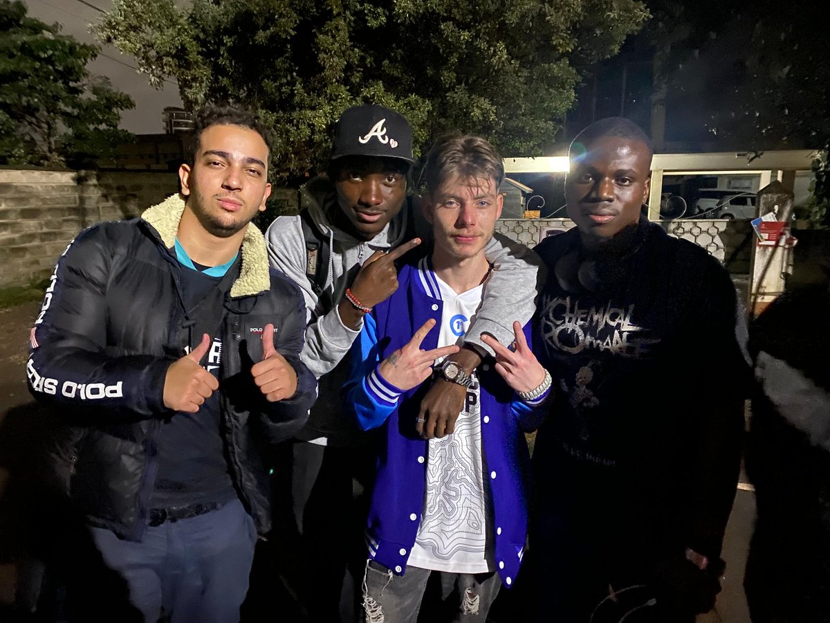 DamienEaton2's tweet image. And a last thanks to all the supporters who have kept strong through the years, you made me push through the toughest times. I&apos;d be glad to announce my comeback from retirement, hope to see y&apos;all in the game and on stage, much love🔥🔛🔝