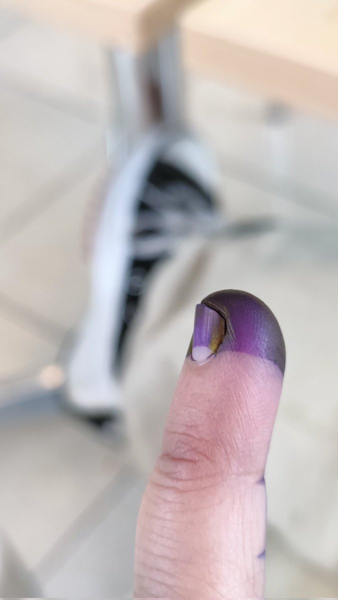 Berburu Promo apa aja hari ini?
🤣😂
#AyoMemilih