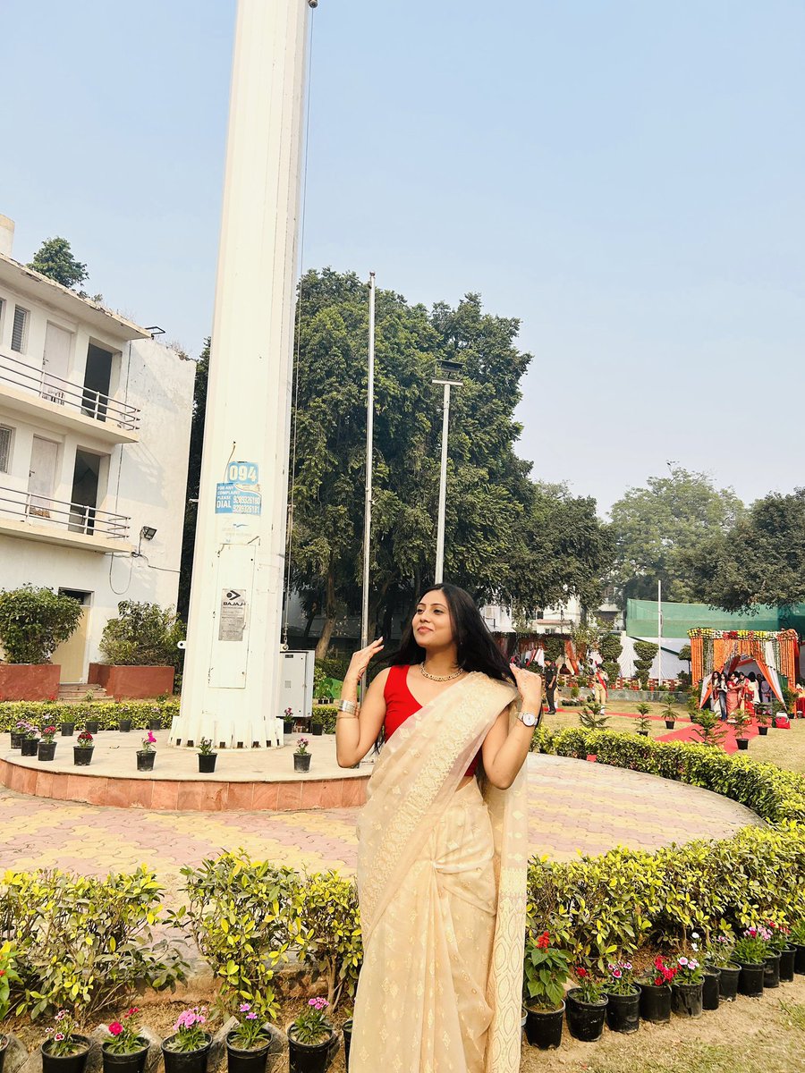 Kritika Singh tweet media