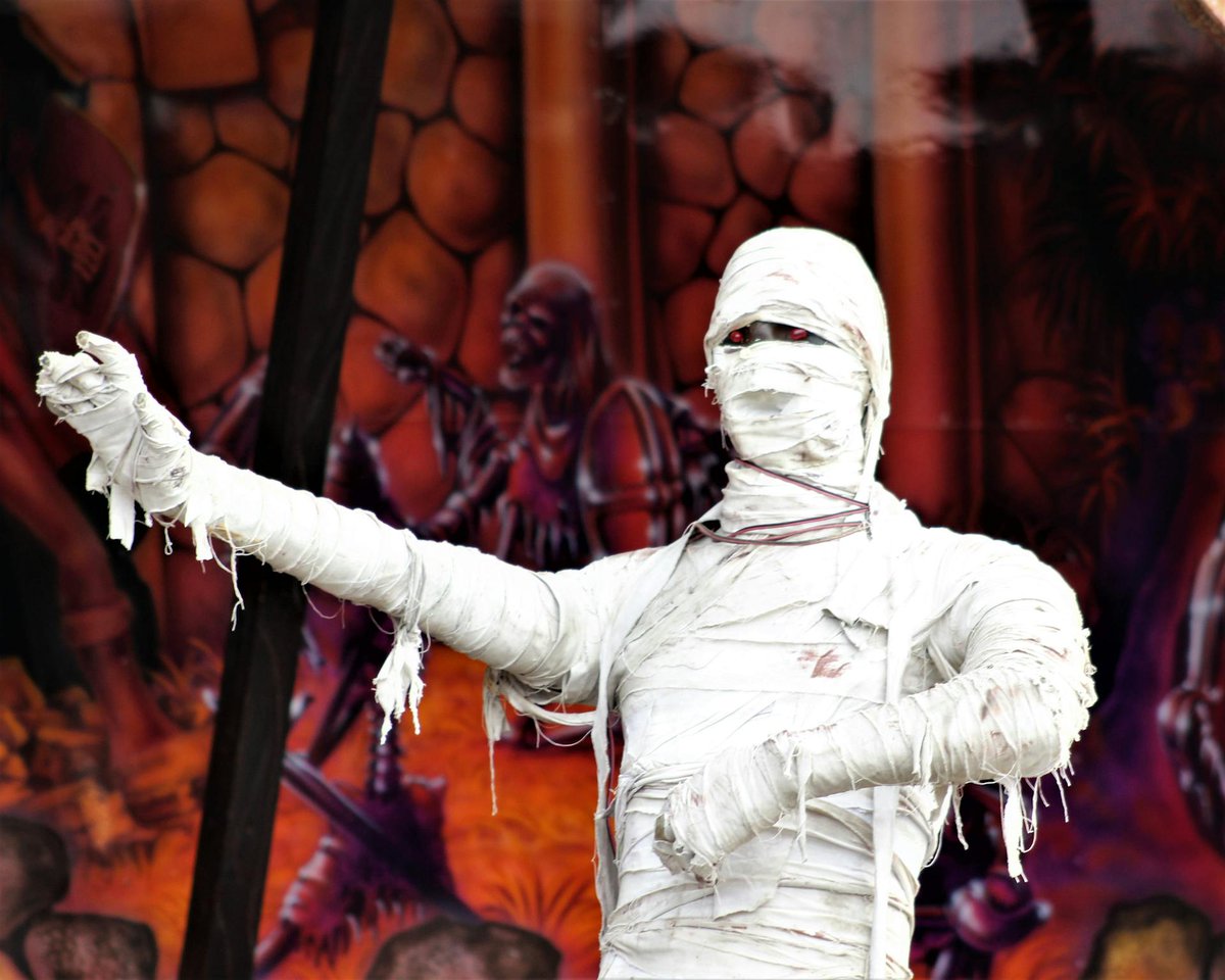 HansMiddendorp's tweet image. #November_Kiek #Kermis 
Spookhuis.