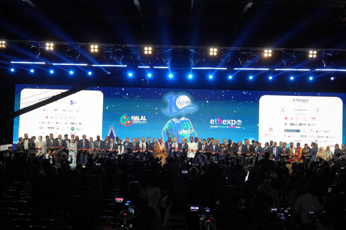 SMIICGS's tweet photo. 🌍✨ The World Halal Summit 2024 has officially begun!
We're proud to be part of this global platform uniting experts, leaders, and innovators to shape the future of the halal industry. Stay tuned for updates and inspiring moments!
#WHS2024 #HalalForAll #SMIIC https://t.co/nOunL1yLy2